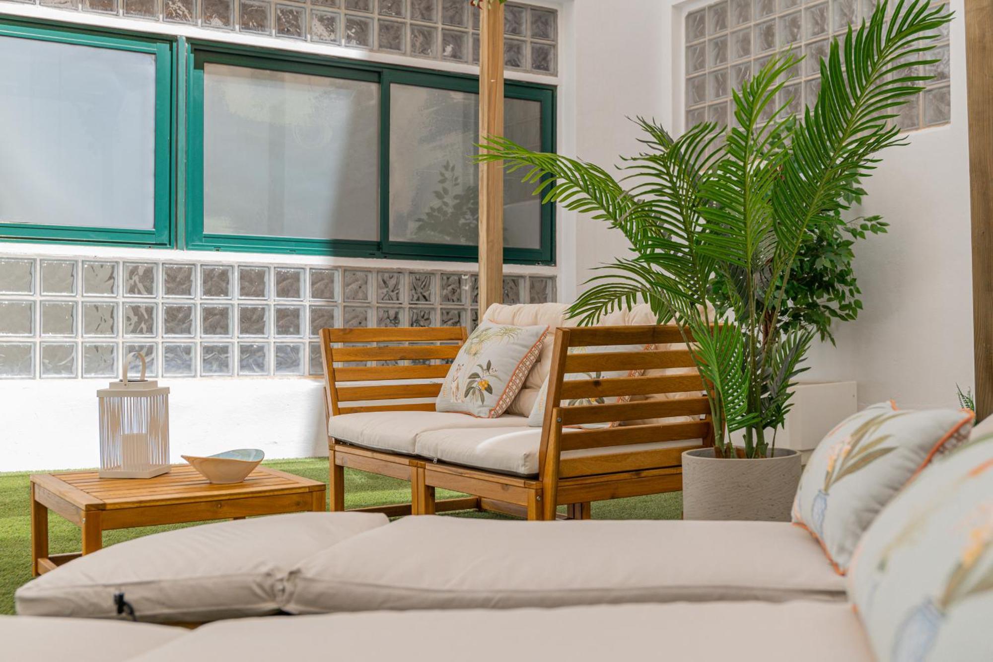 Apartament C30 Deluxe Studio With Terrace Into Cathedral Square Malaga Zewnętrze zdjęcie