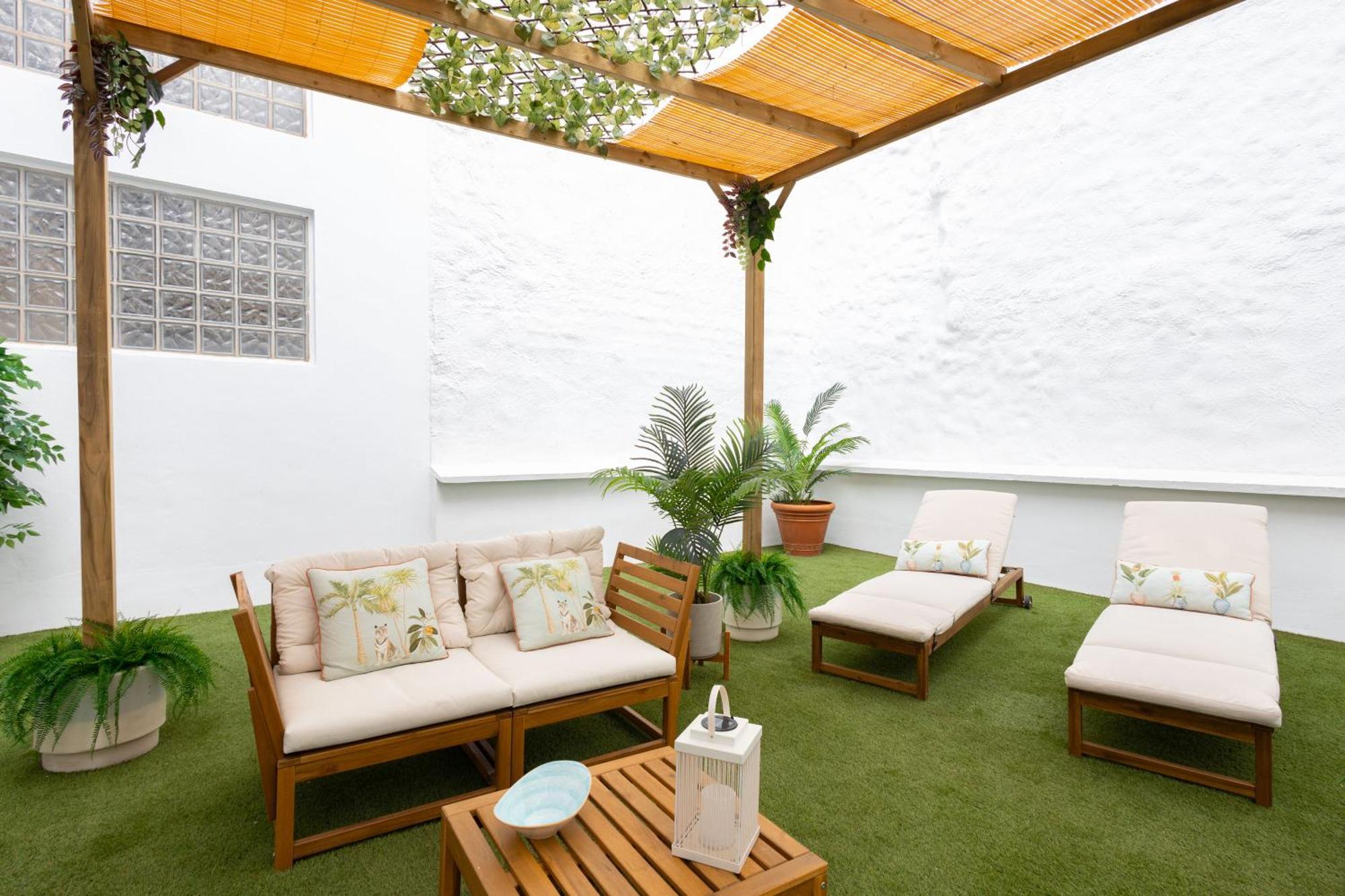 Apartament C30 Deluxe Studio With Terrace Into Cathedral Square Malaga Zewnętrze zdjęcie